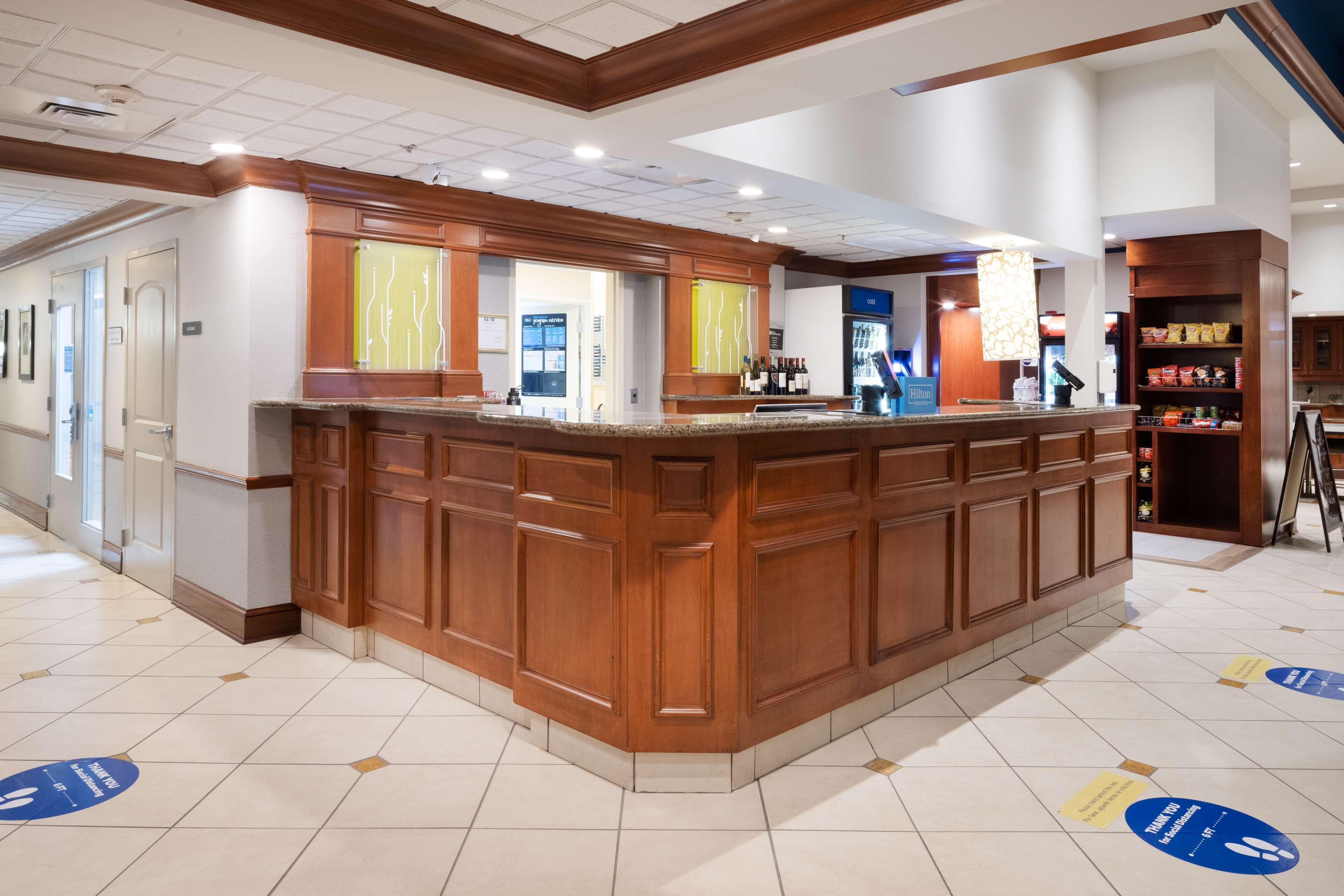 Hilton Garden Inn Mystic/Groton Buitenkant foto